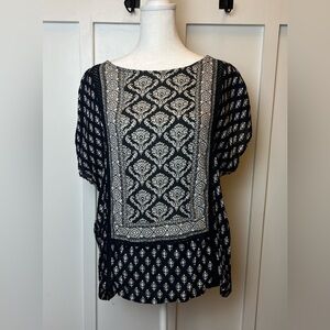 Lucky Brand Size Medium Boho Medallion Print Short Sleeve Top Blue Western Shirt